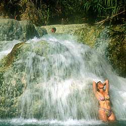 Saturnia 's Thermal Baths - the natural falls