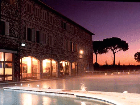 Hotel Terme di Saturnia on the night - swimming pools